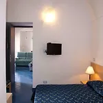 La Terrazza Sul Porto Ponza