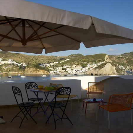 Гостевой дом La Terrazza Sul Porto 3*